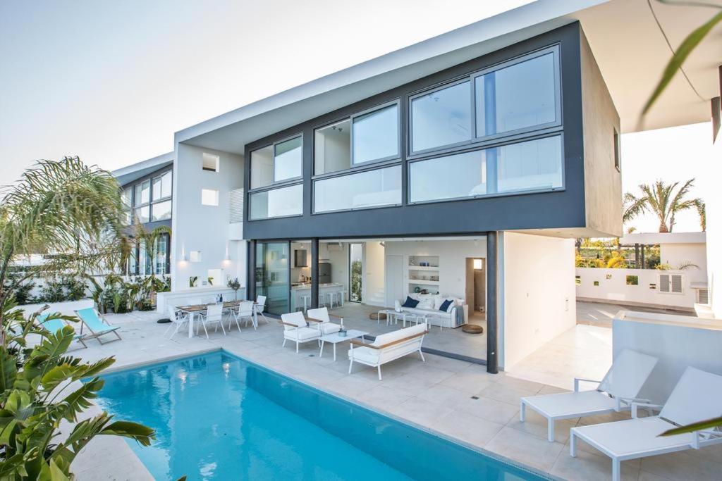 The White H Villa, Protaras, Fresh And Peaceful Paralimni Luaran gambar