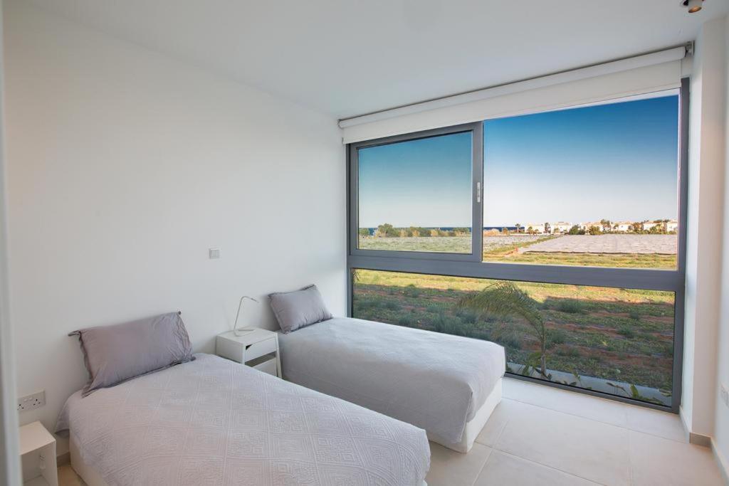 The White H Villa, Protaras, Fresh And Peaceful Paralimni Luaran gambar