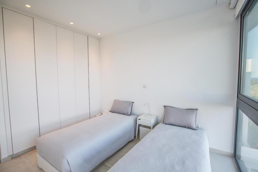 The White H Villa, Protaras, Fresh And Peaceful Paralimni Luaran gambar